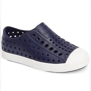 EUC Regatta blue Native Jefferson shoes